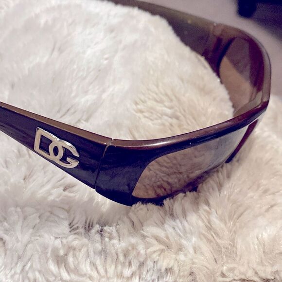 DG Stylish Brown Sunglasses main image 7
